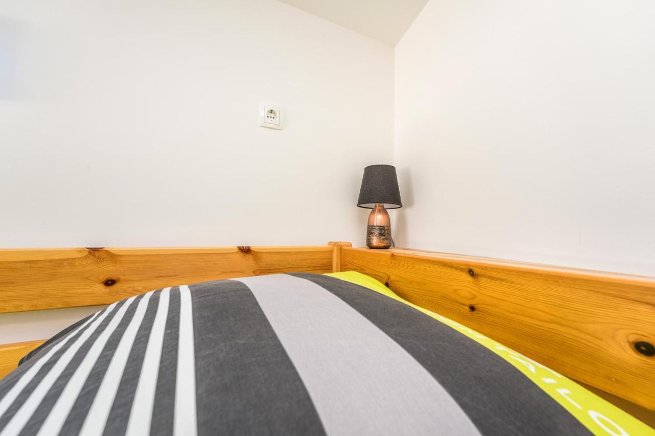 Jamc Dream Familientraum Direkt Am Meer Mit Beheiztem Pool Privlaka  Exterior foto